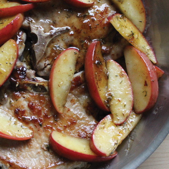 Pork Chops with Sautéed Apples